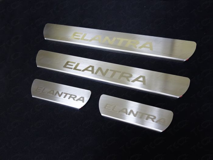 Door sills Hyundai Elantra from 2016 to 2020, Elantra lettering, brushed stainless steel steel, ext. painted, set of 4 pcs., TSS Tuning art. HYUNELA16-05