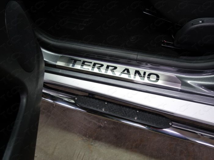 Door sills Nissan Terrano from 2014 to 2022, Terrano lettering, brushed stainless steel steel, ext. painted, set of 2 pcs., TSS Tuning art. NISTER14-21