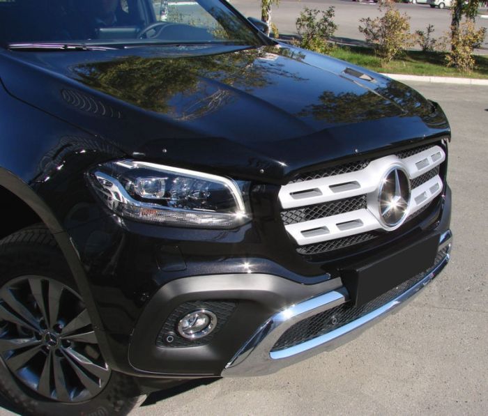 Hood deflector Mercedes X-Class from 2017 to 2023, black, hardware included, SIM