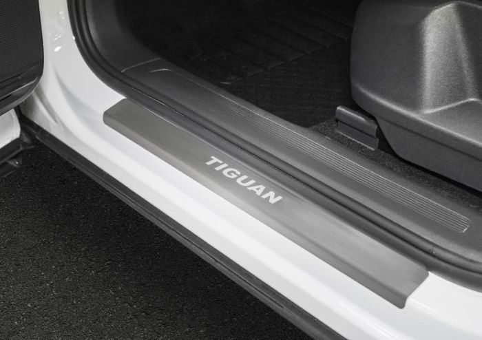 Door sills Volkswagen Tiguan from 2016 to 2022, set of 4 pcs., stainless steel steel, Rival art. NP.5807.3